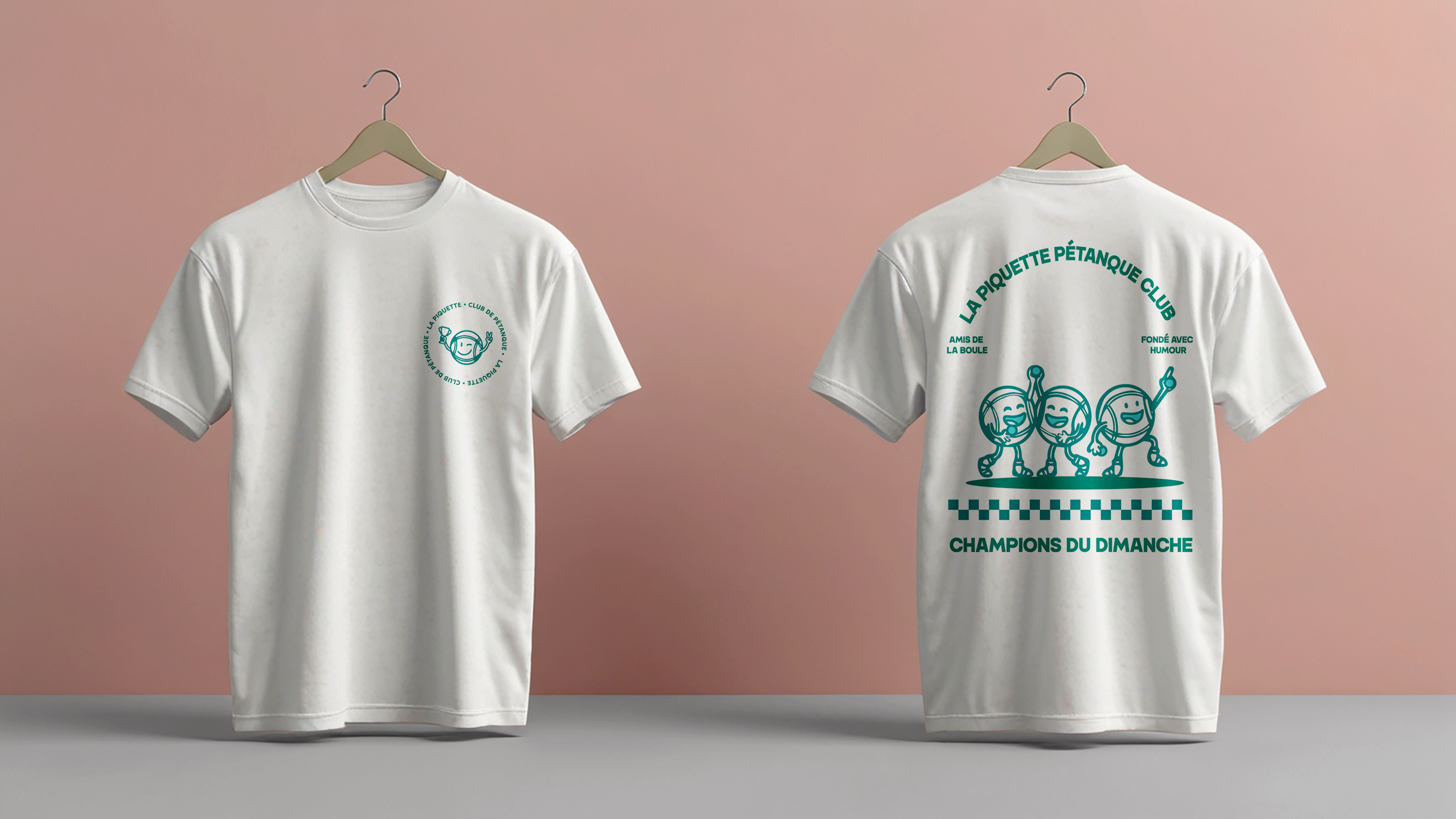 T-shirts La Piquette Pétanque Club, face et dos, sur cintre