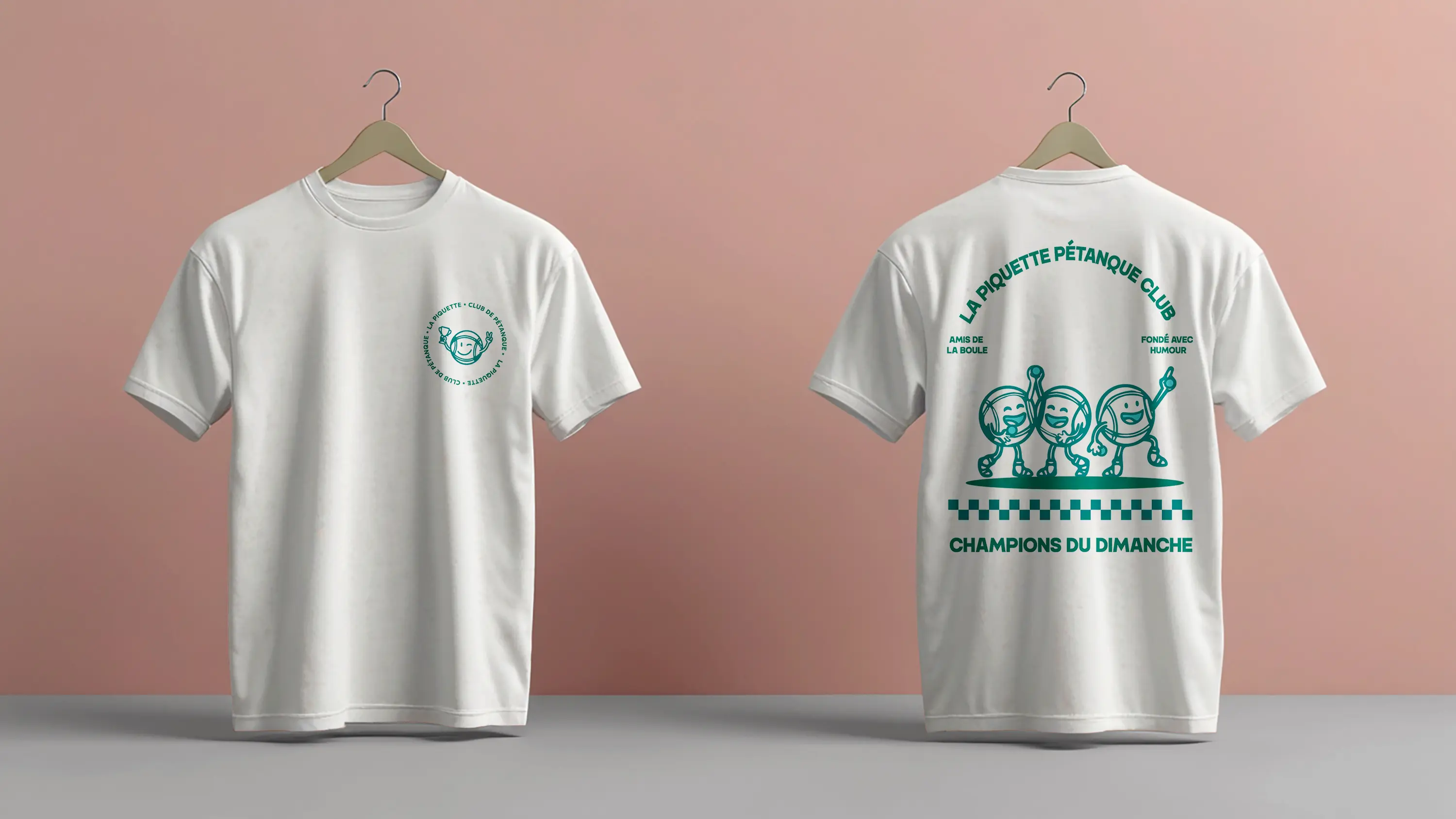 T-shirts La Piquette Pétanque Club, face et dos, sur cintre